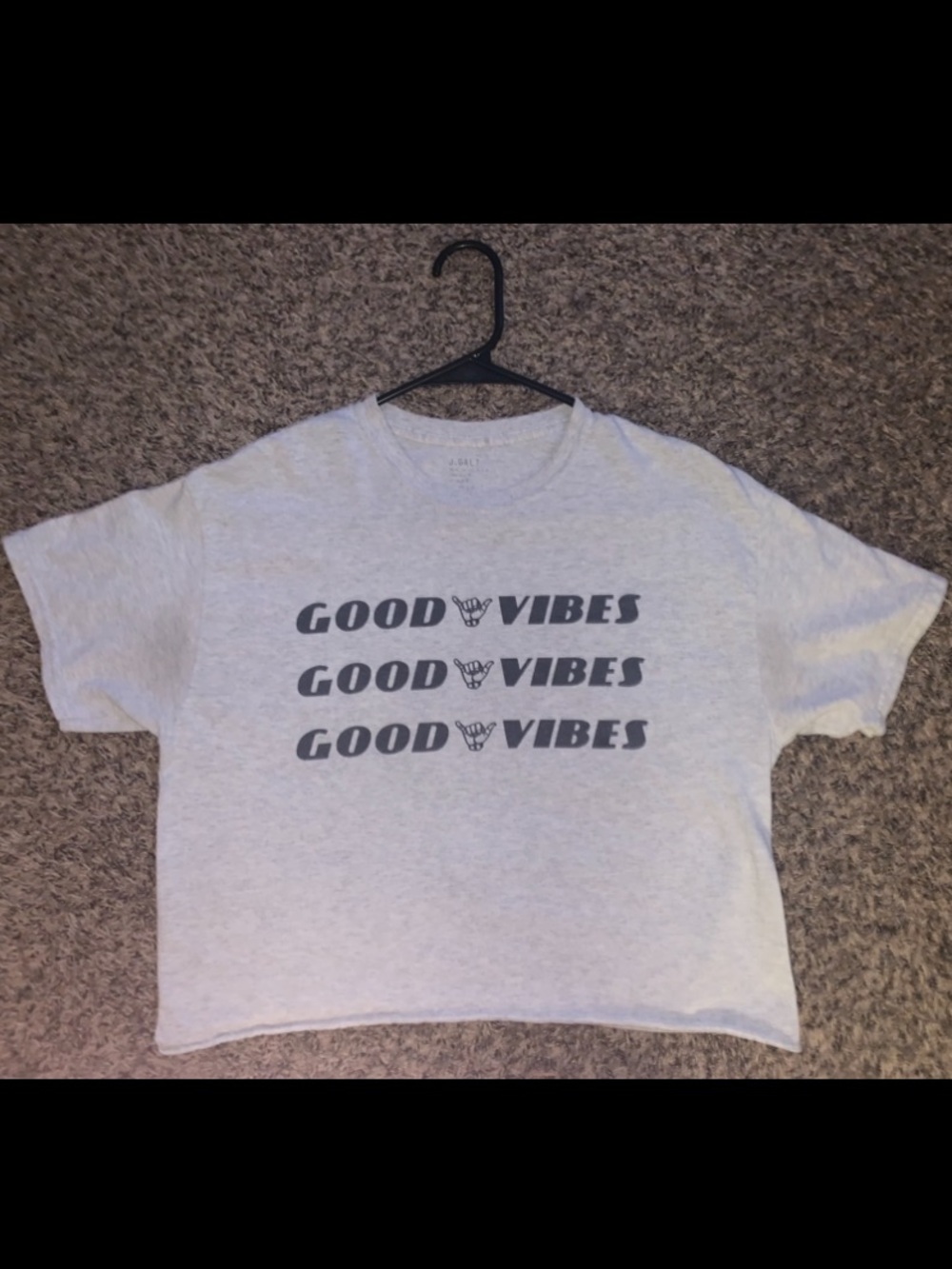 Brandy Melville Light Gray "Good Vibes" Graphic Tee